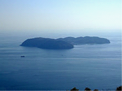 沼島の全景